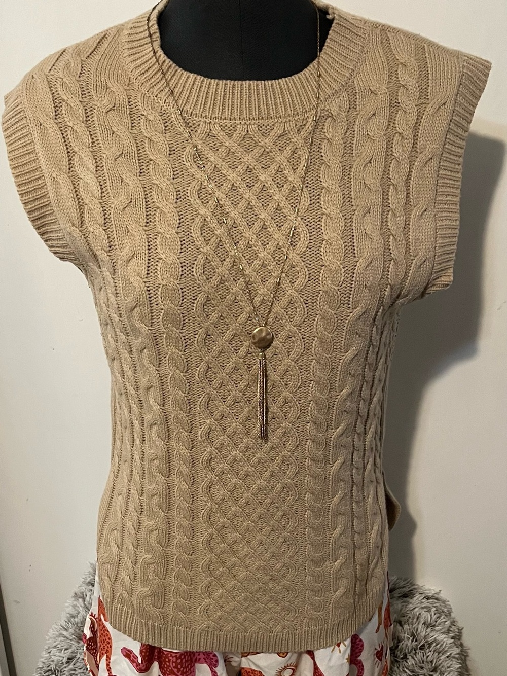 moon & madison Beige Cable Knit Sleeveless Crew Sweater